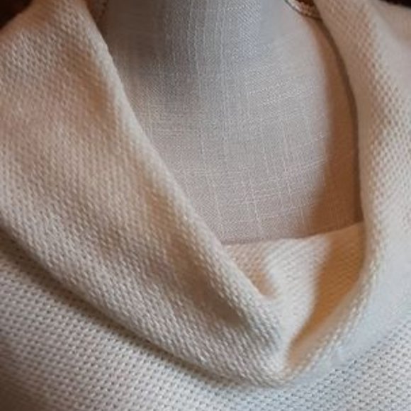 NWT, JONES New York, Acrylic "cuddler", Size Large - Picture 2 of 9